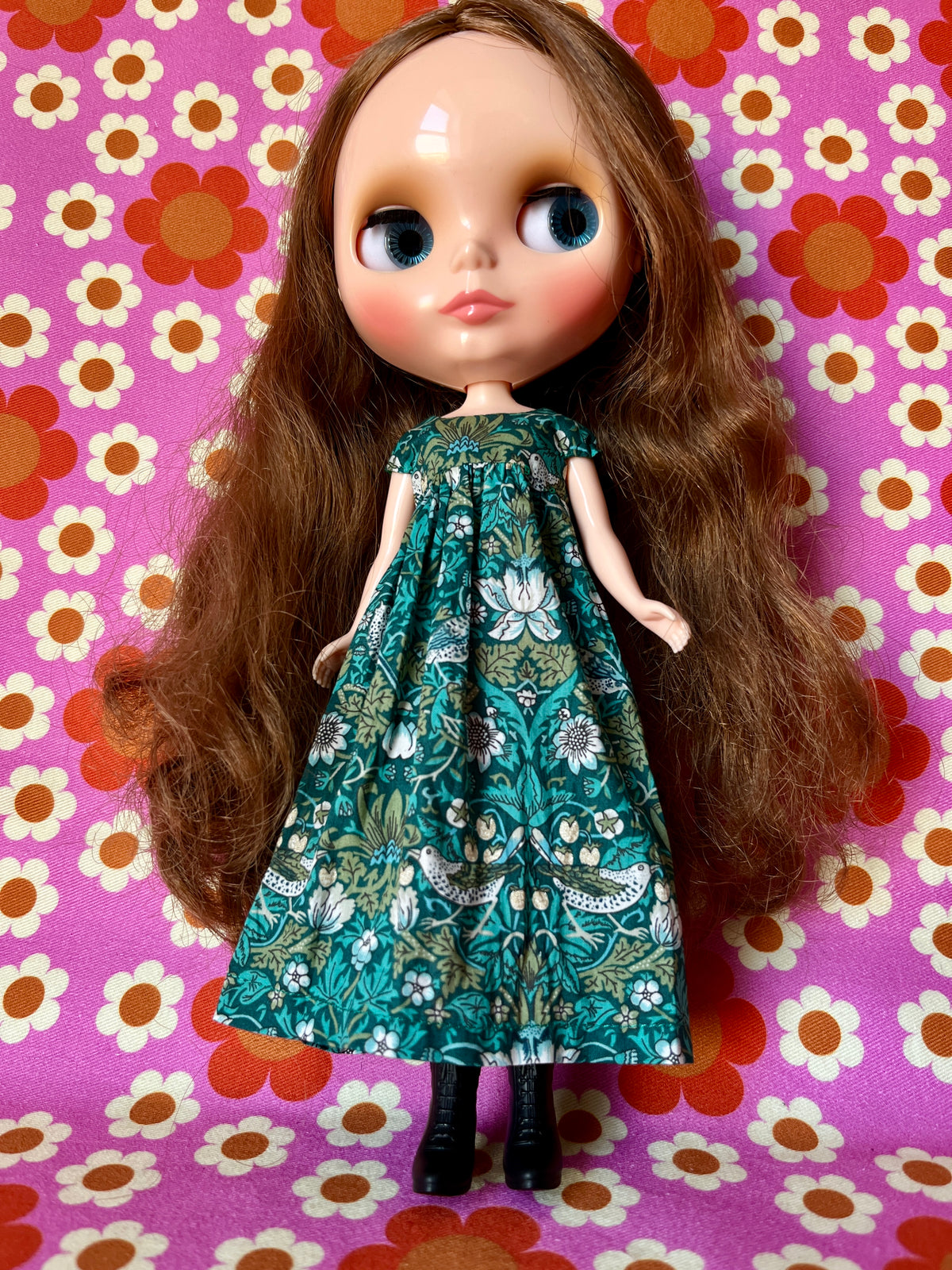 Goth Austen Liberty Regency Dress for Blythe Doll