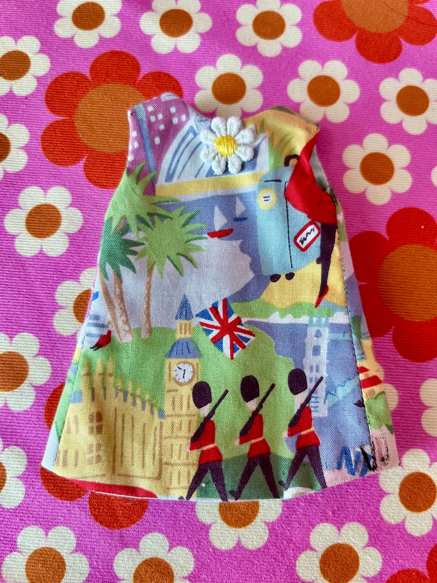Travel Print Mod Sleeveless Shift dress