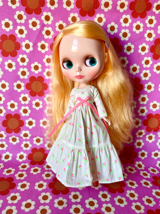 White Long Neon Rosebud Print Dress for Blythe Doll