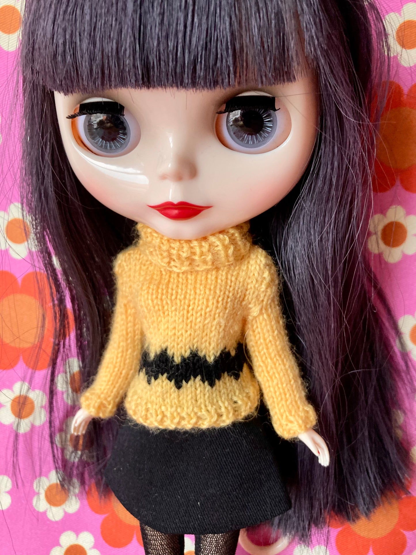 Snoopy Charlie Brown Sweater & Skirt set