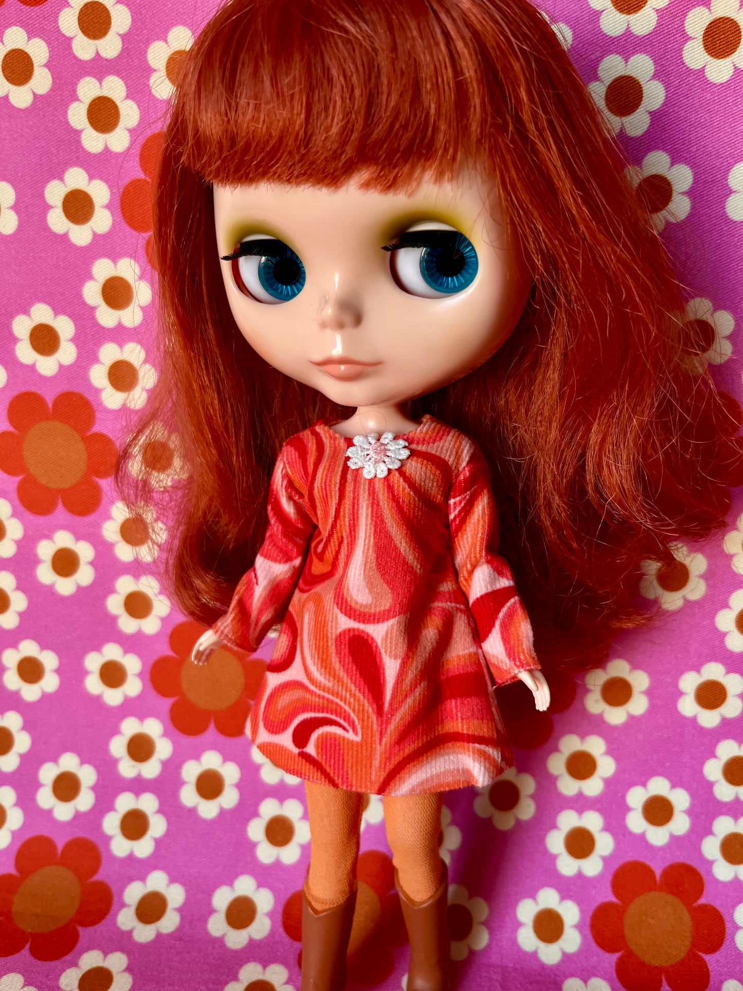 Psychedelic Corduroy Shift dress with sleeves & Bag which opens