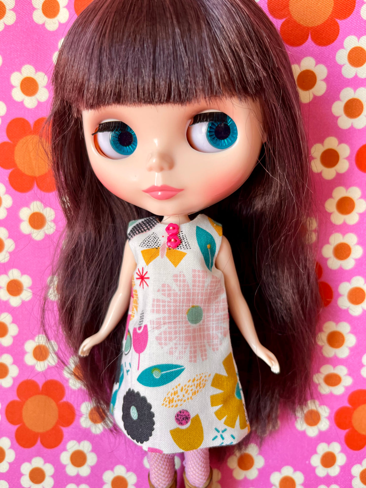 Fifties Floral Print Mod Cilla Shift dress