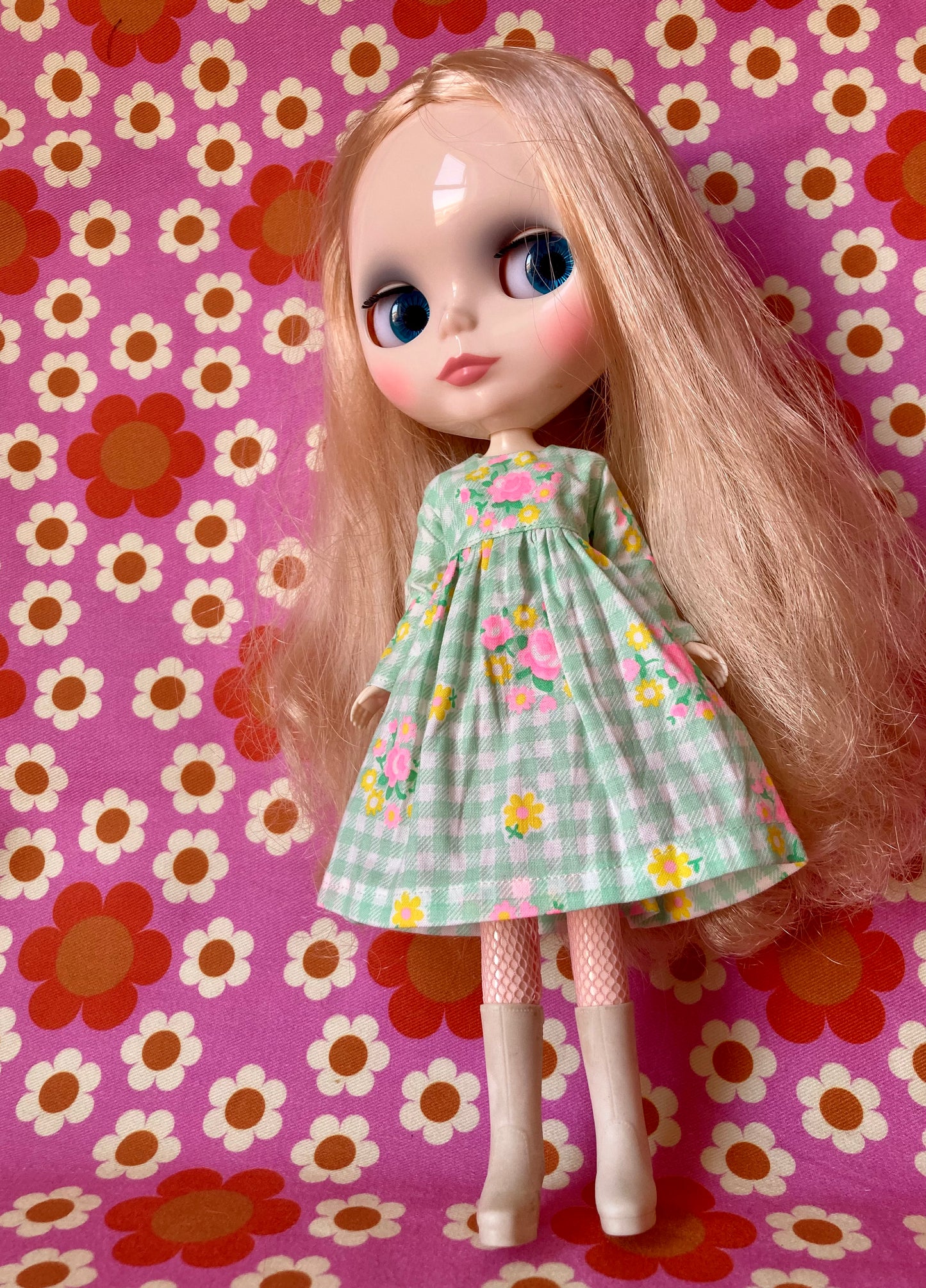 Green Gingham Long Sleeve Dress for Blythe Doll