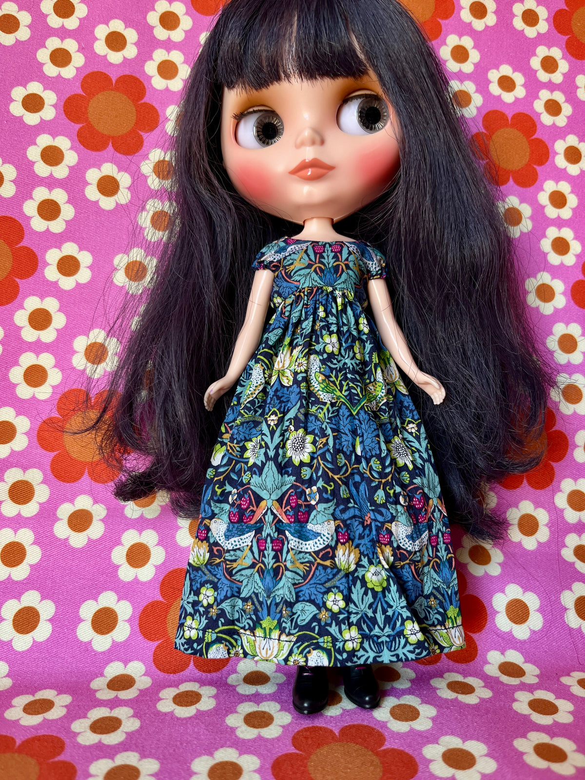 Goth Austen Liberty Regency Dress for Blythe Doll * Green Accent*
