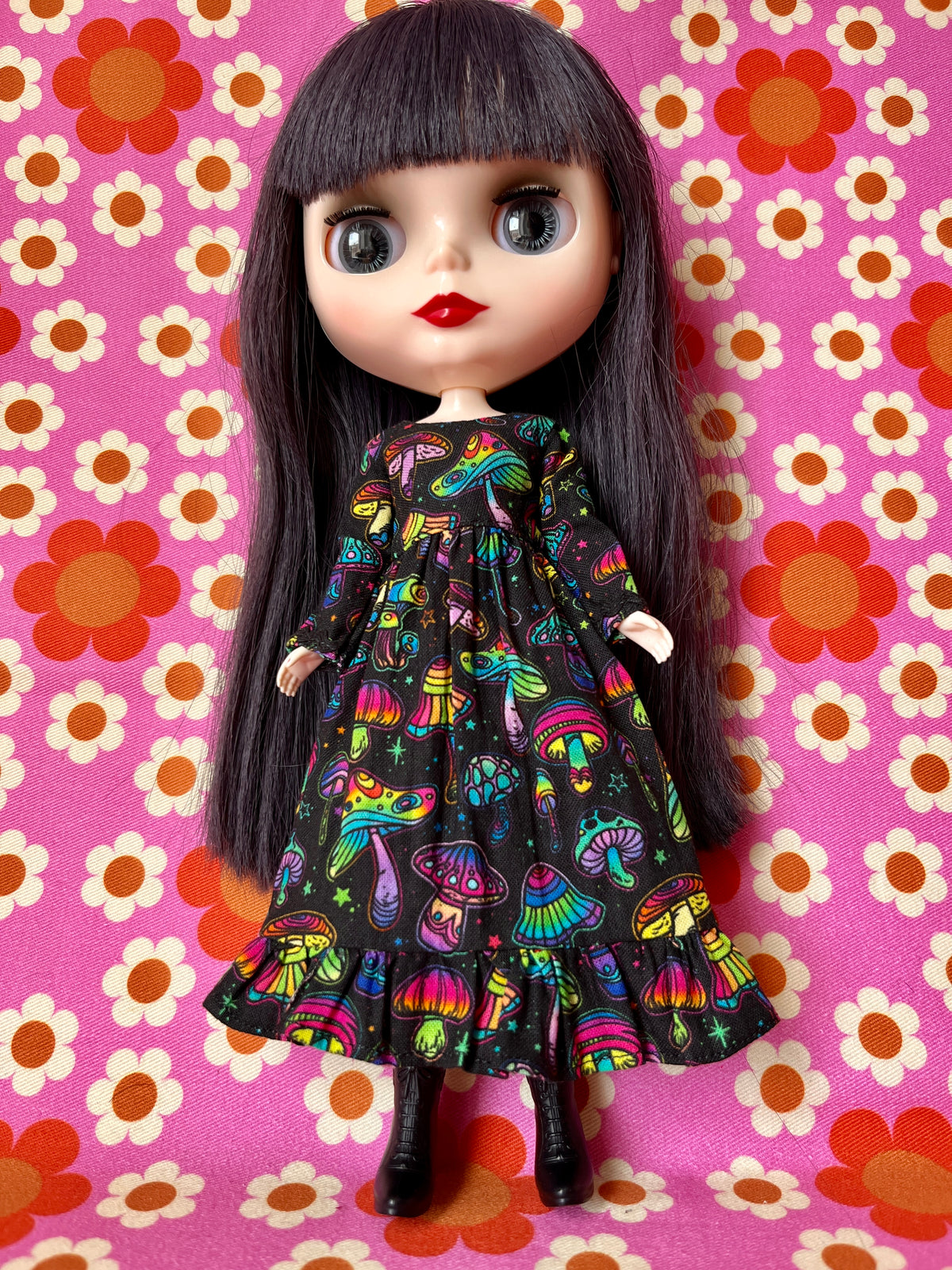Long Psychedelic Mushroom Print Dress for Blythe Doll