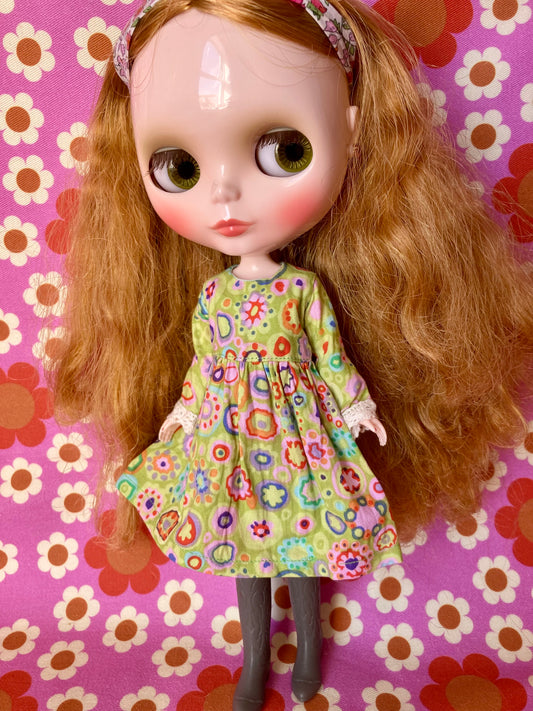 Paperweight Green Long Sleeve Dress for Blythe Doll