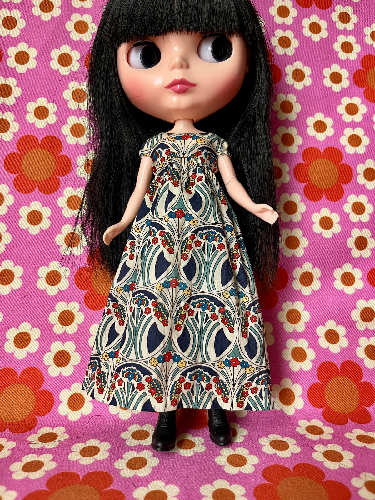 Goth Austen Liberty Regency Dress for Blythe Doll Tudor Tulip Mauverina