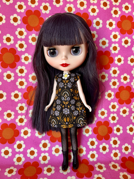 Victorian Print Mod Cilla Shift dress