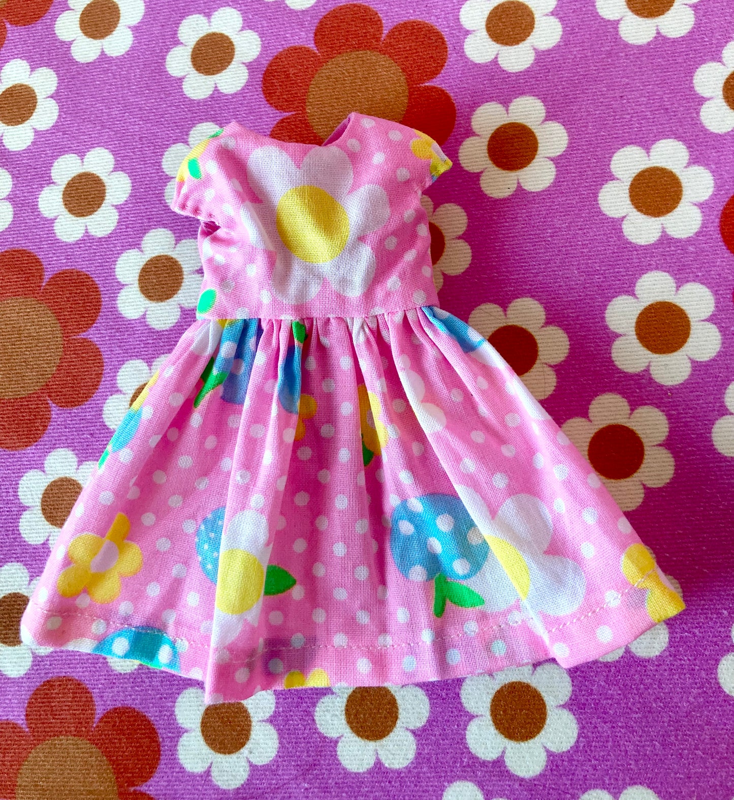 Pink Daisy Cap Sleeve Dress for Blythe Dollar