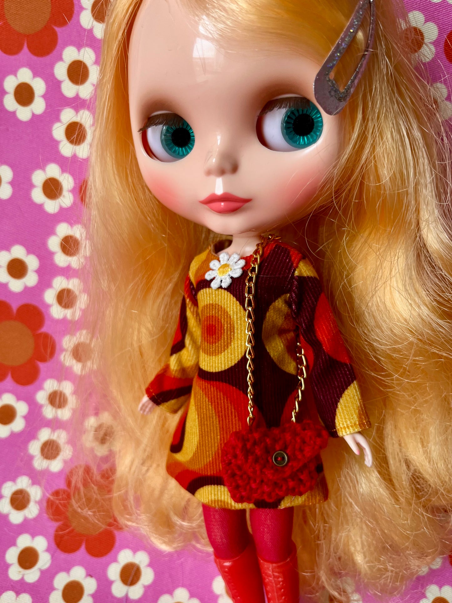 Seventies Corduroy Shift dress with sleeves & Bag which opens