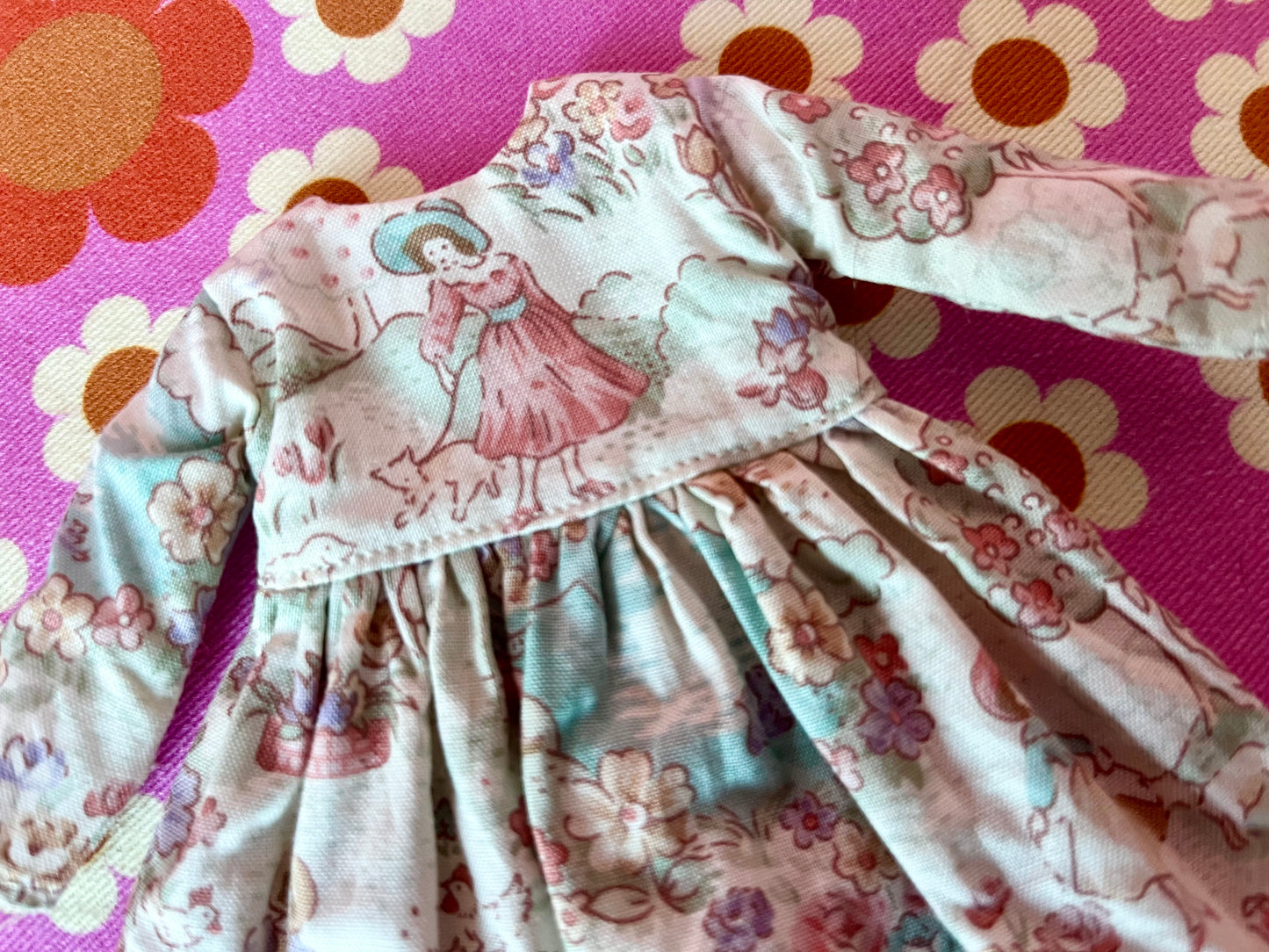 Countryside Landscape Dress for Blythe Doll