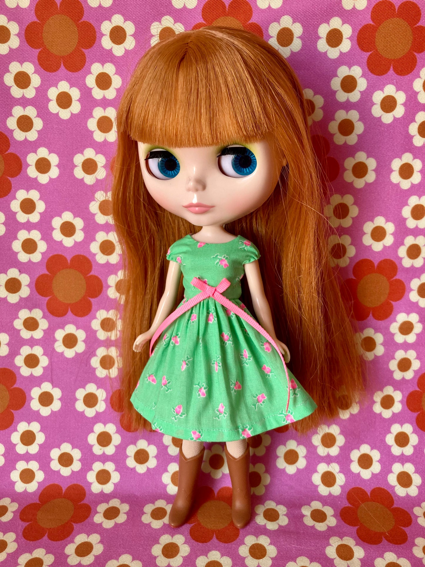 Green Neon Rosebud Cap Sleeve Dress for Blythe Doll