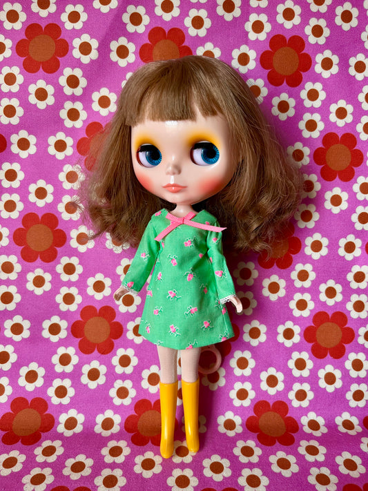 Green Neon Rosebud Mod Shift dress with sleeves