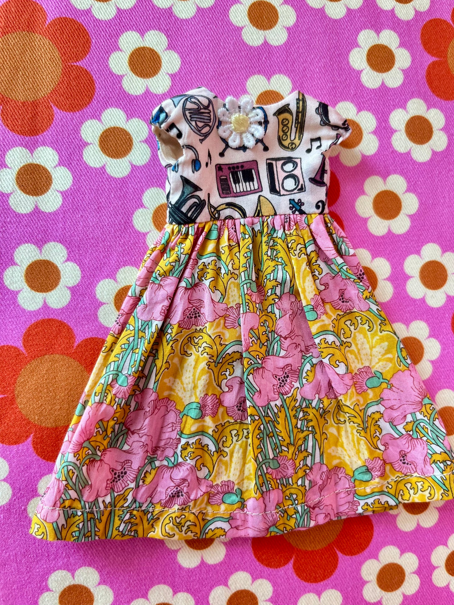 Liberty Cap Sleeve Dress for Blythe Doll