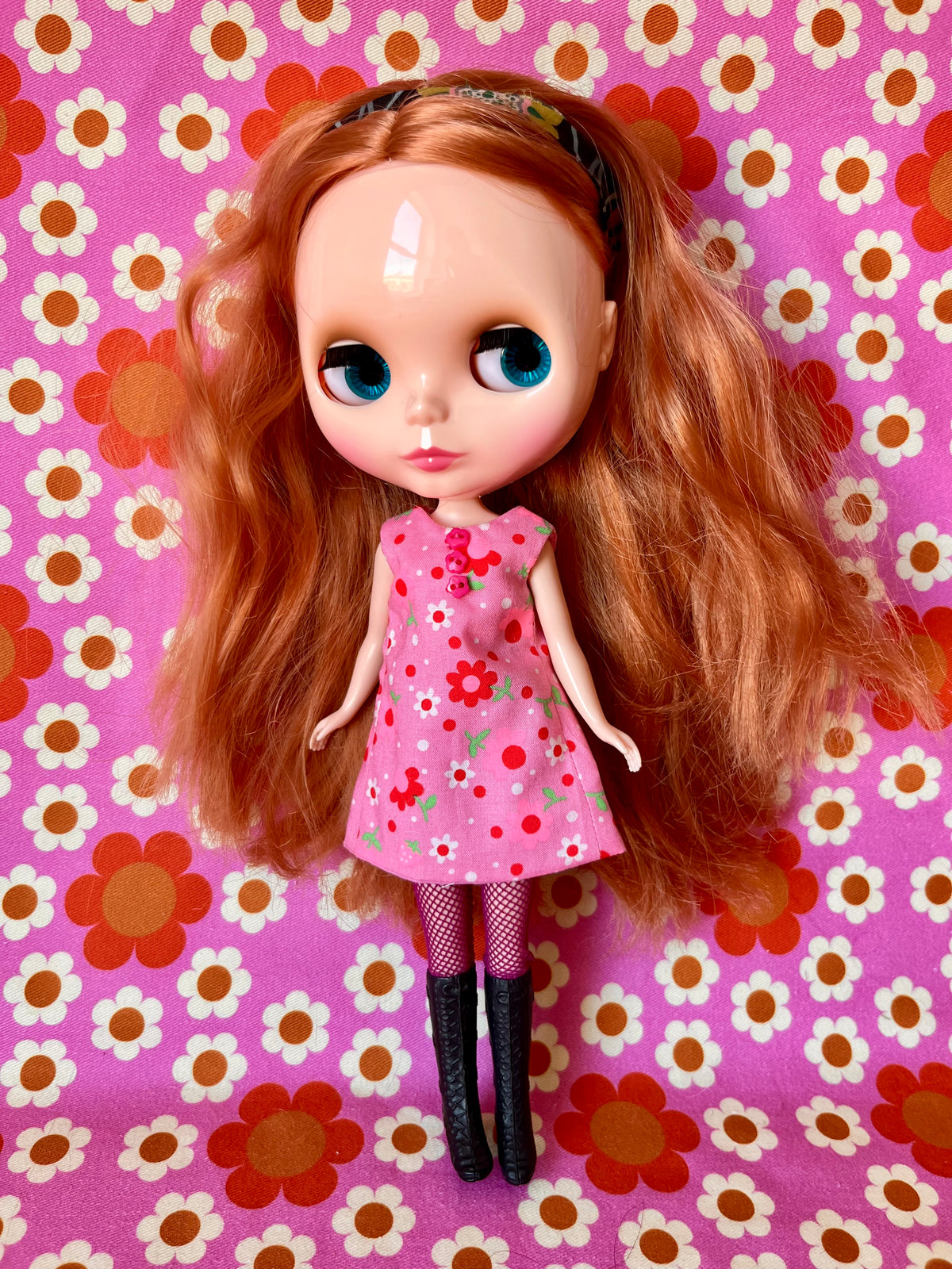 Pink Daisy Print Mod Cilla Shift dress