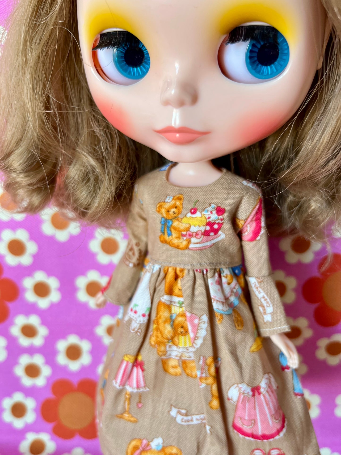 Tan Teddy Dress for Blythe Doll (Copy)