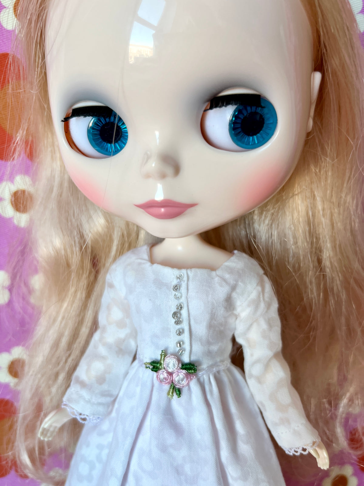 Long White Maypole Dress for Blythe Doll