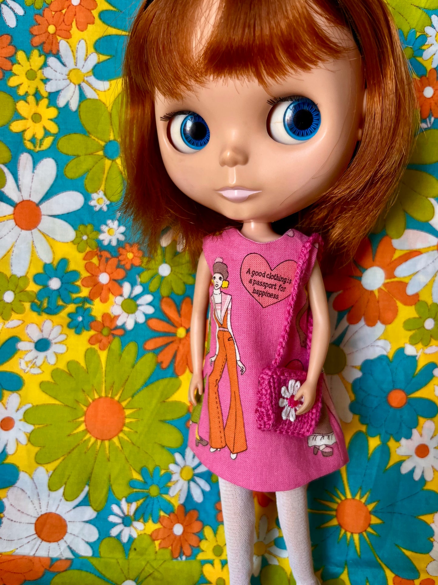 Cilla Mod Sleeveless Shift dress & Bag