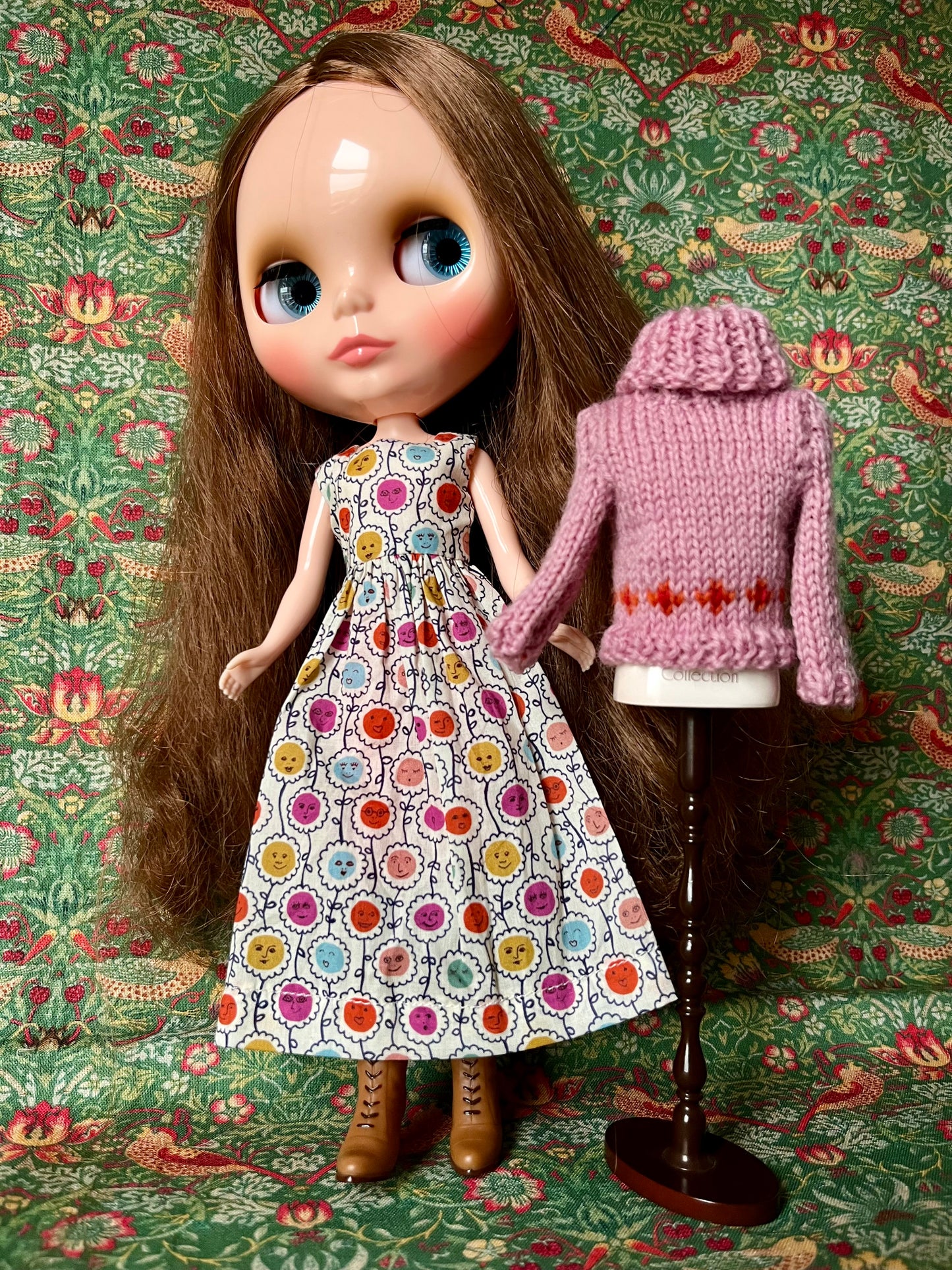 Liberty Dress & Daisy Sweater Set for Blythe Doll