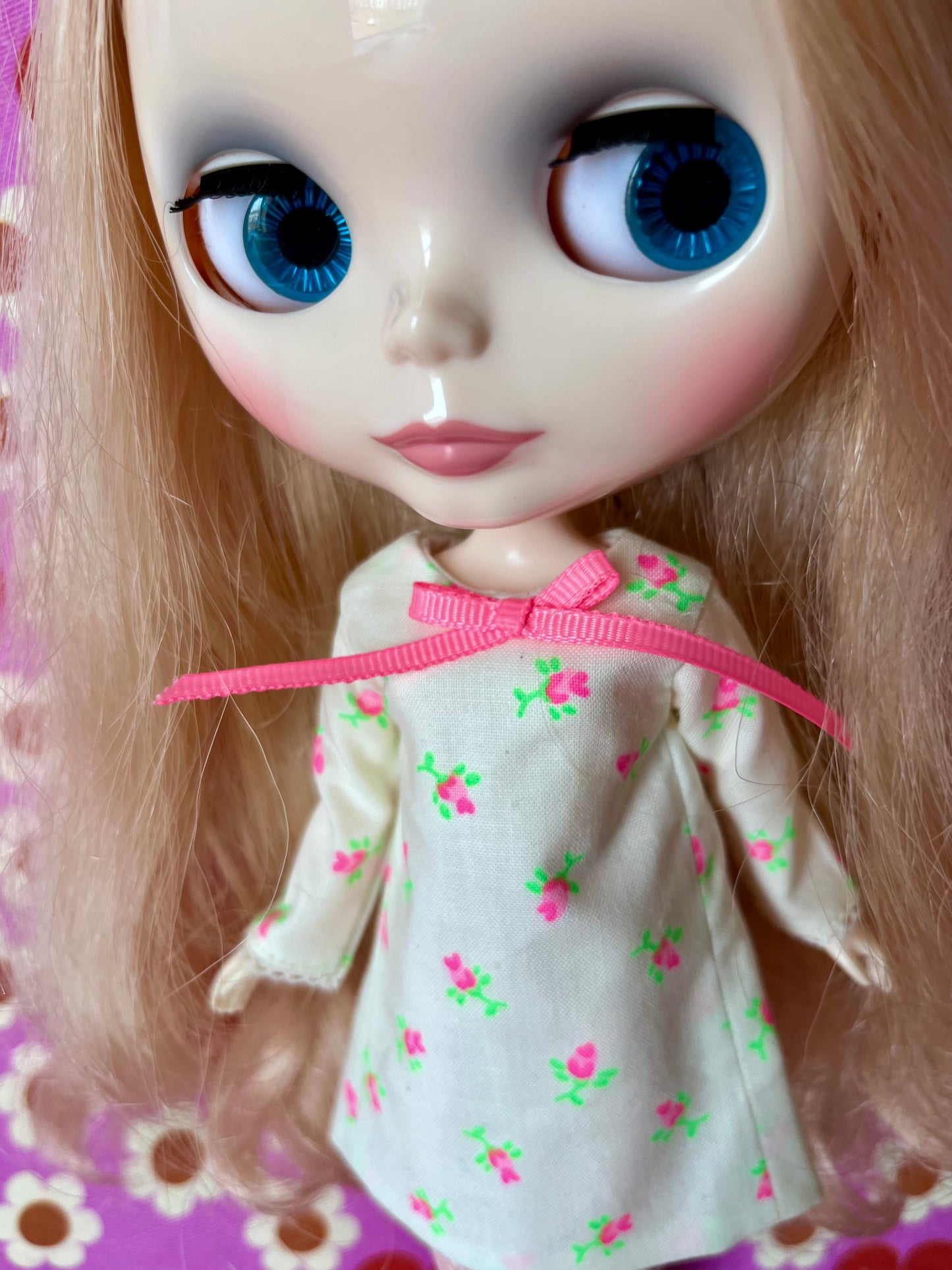 White Neon Rosebud Mod Shift dress with sleeves