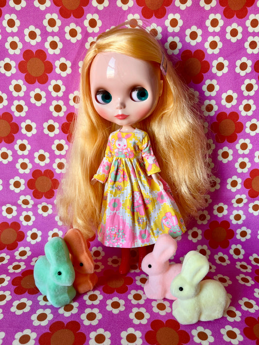 Yellow Easter Bunny Dress for Blythe Doll.