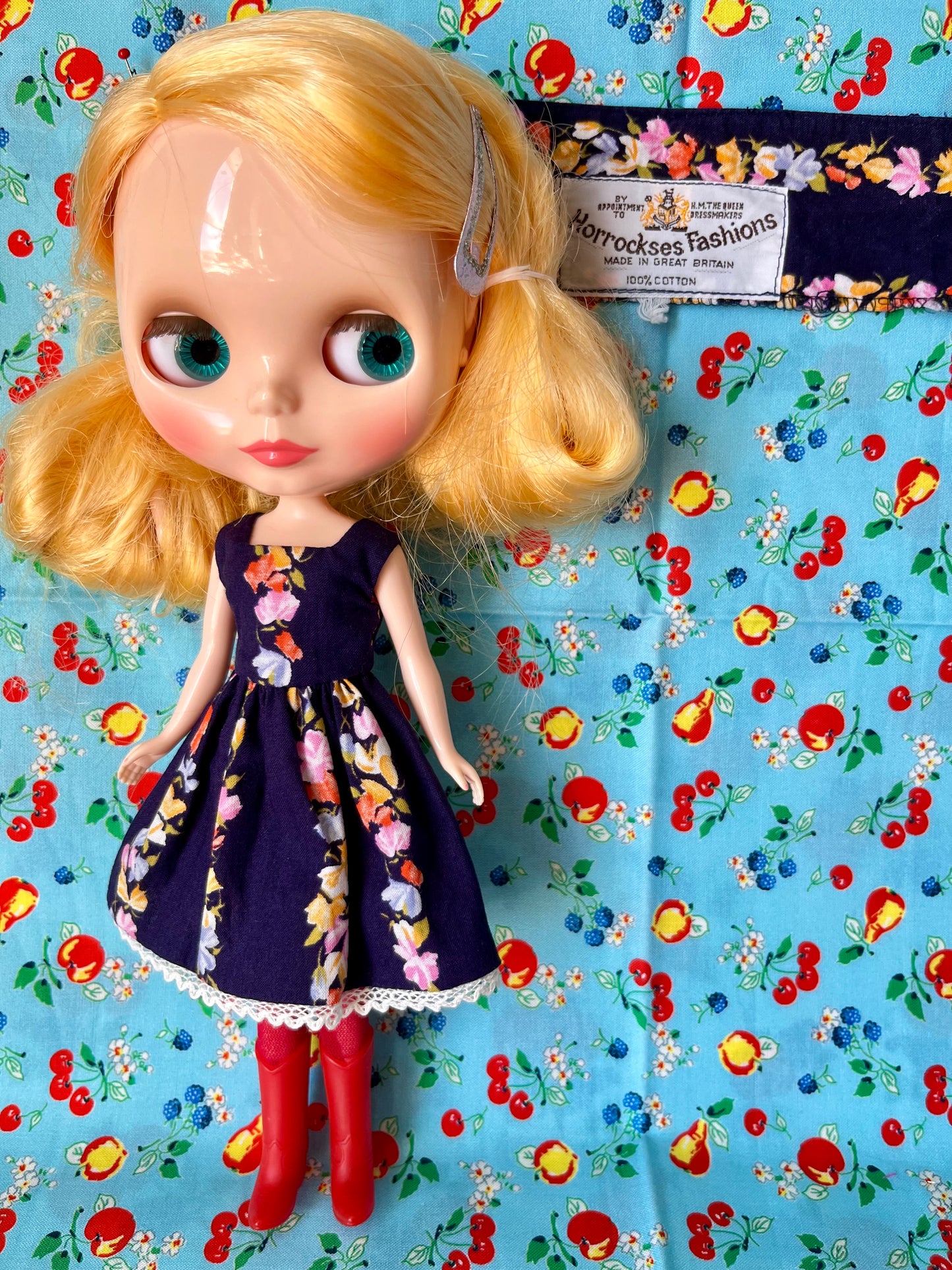 Horrockses Vintage Fabric Dress for Blythe Doll