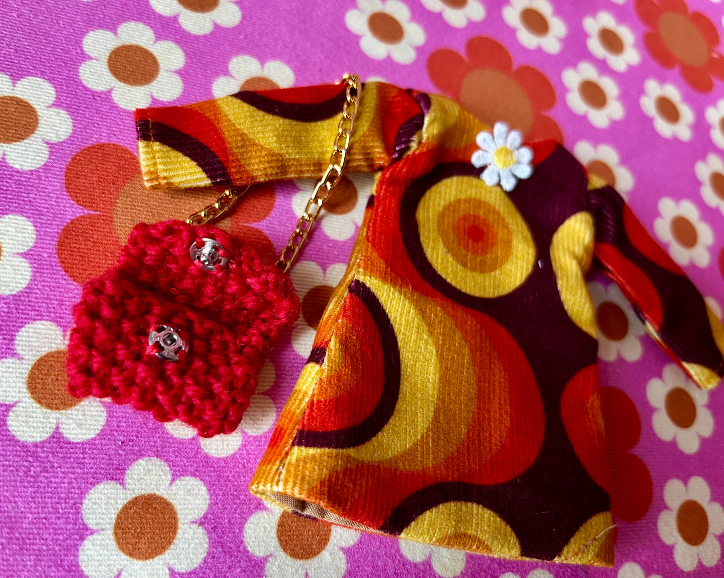 Seventies Corduroy Shift dress with sleeves & Bag which opens