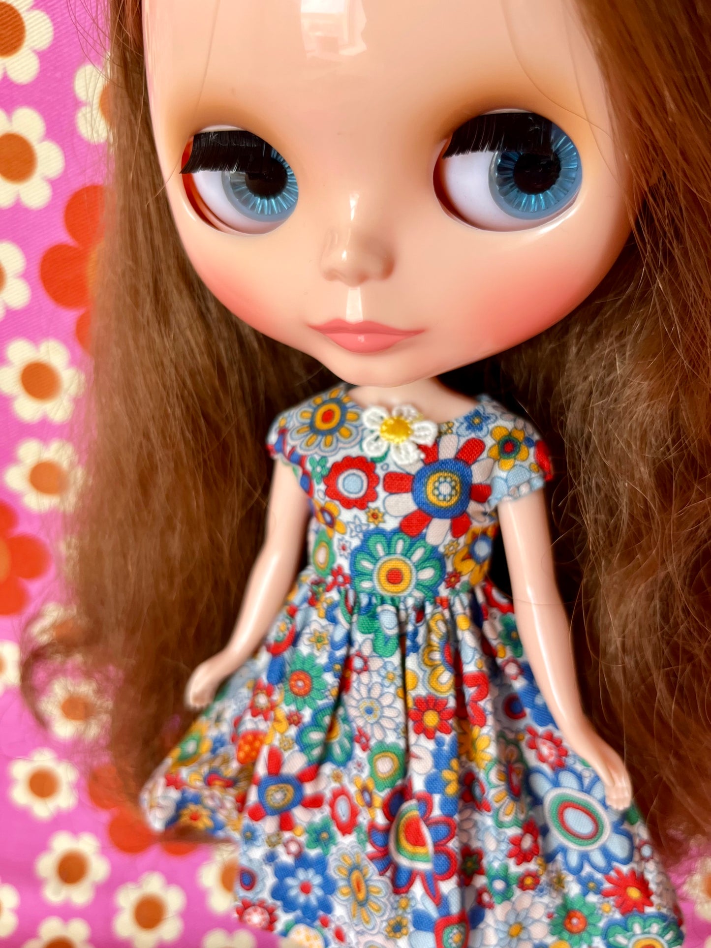Carnaby Daisy Summer Cap Sleeve Dress for Blythe Doll