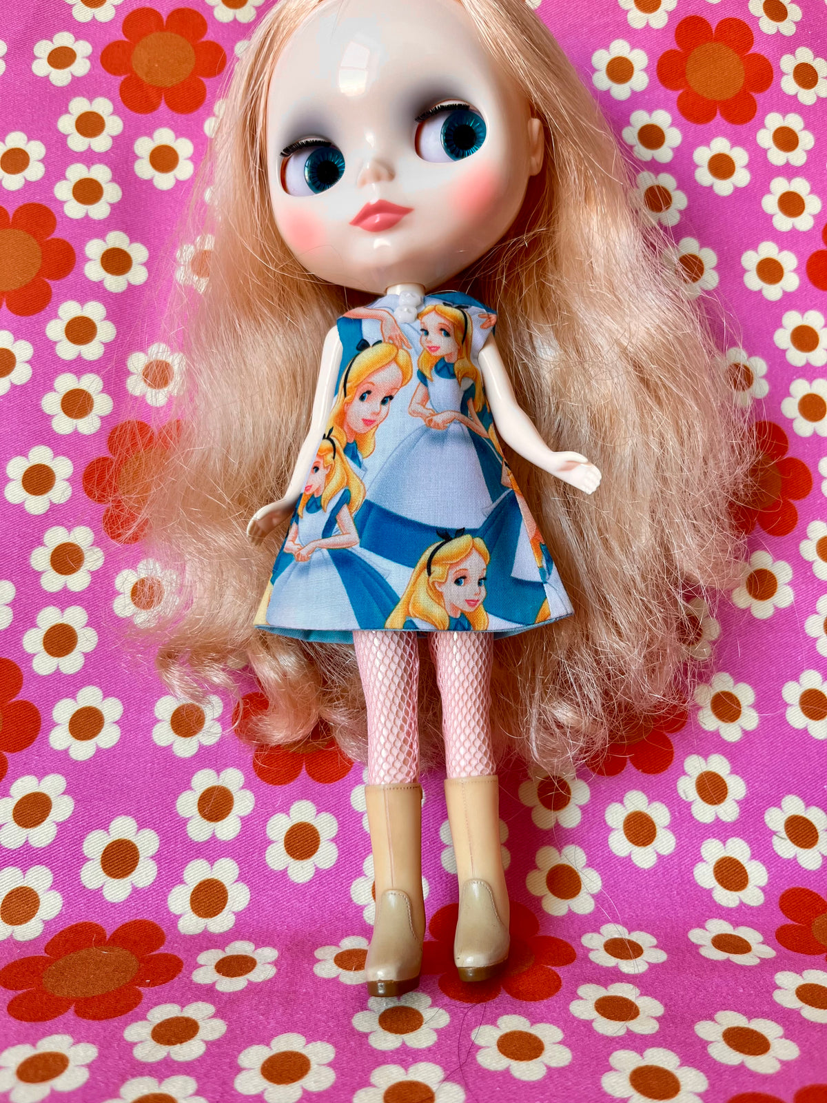 Alice Print Mod Cilla Shift dress