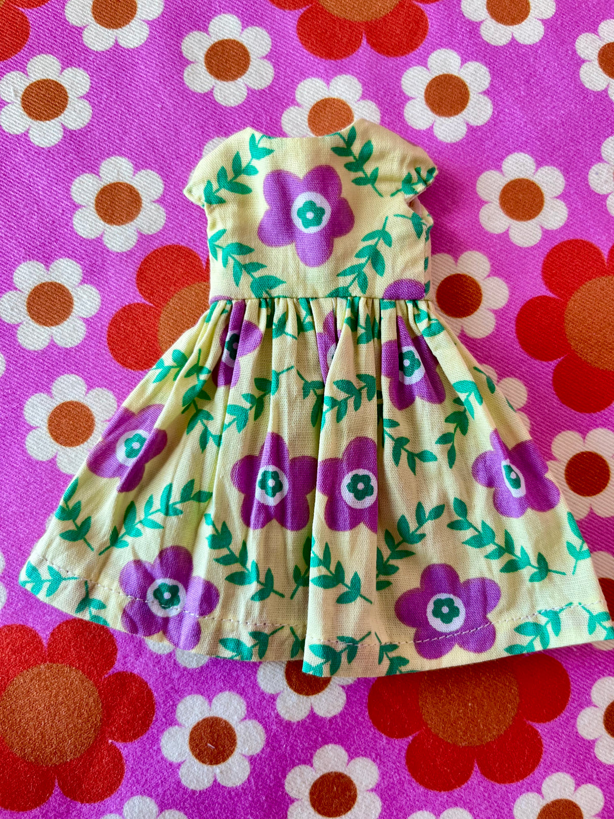 Yellow Daisy Summer Cap Sleeve Dress for Blythe Doll