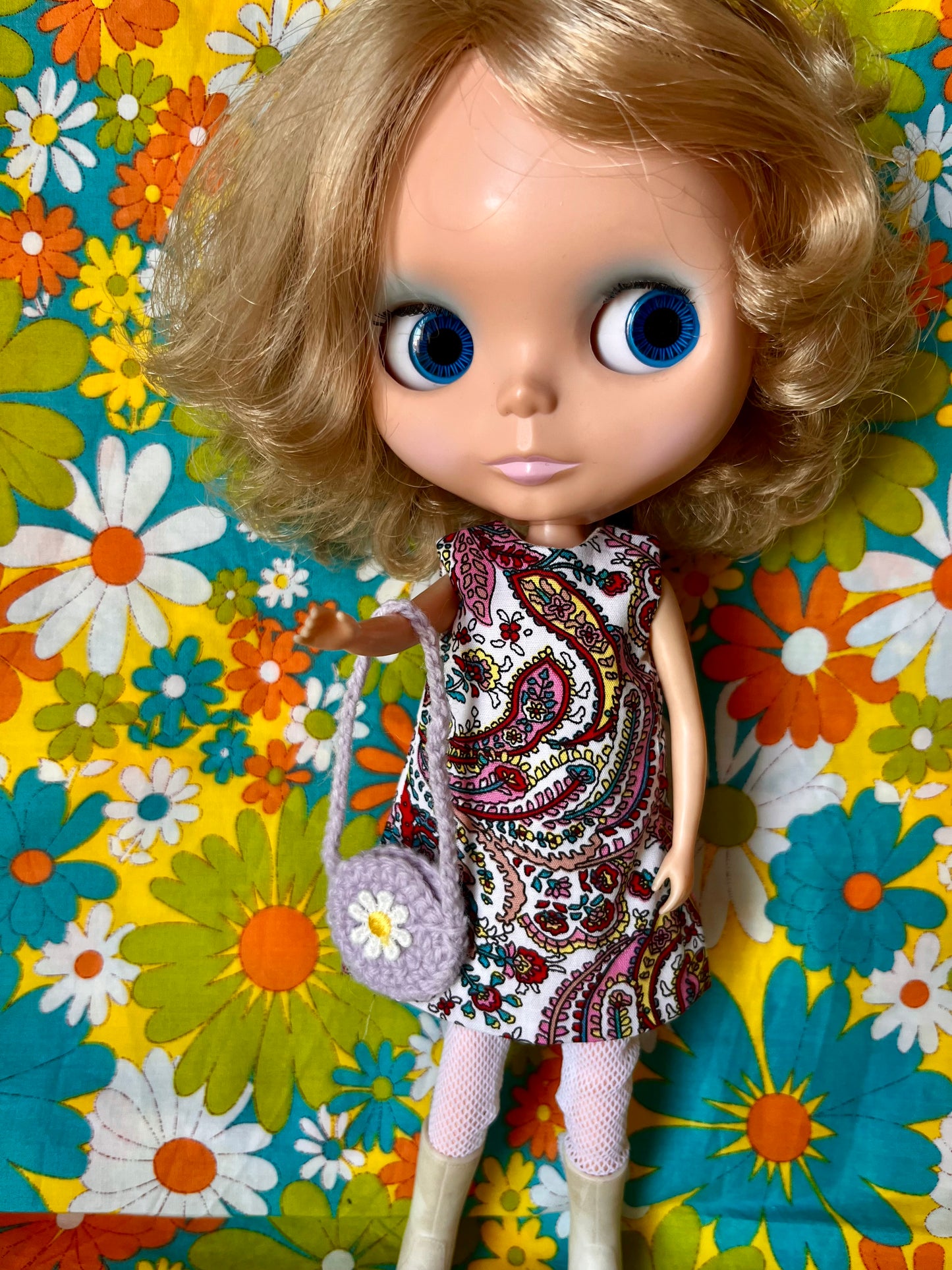 Cilla Mod Sleeveless Shift dress & Bag