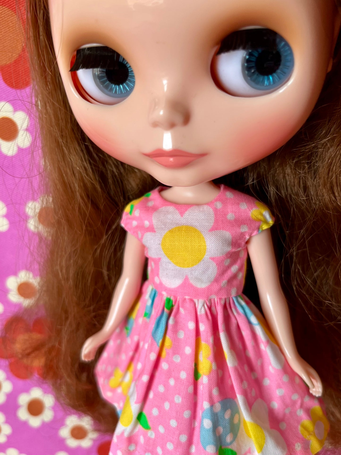 Pink Neon Daisy Cap Sleeve Dress for Blythe Doll