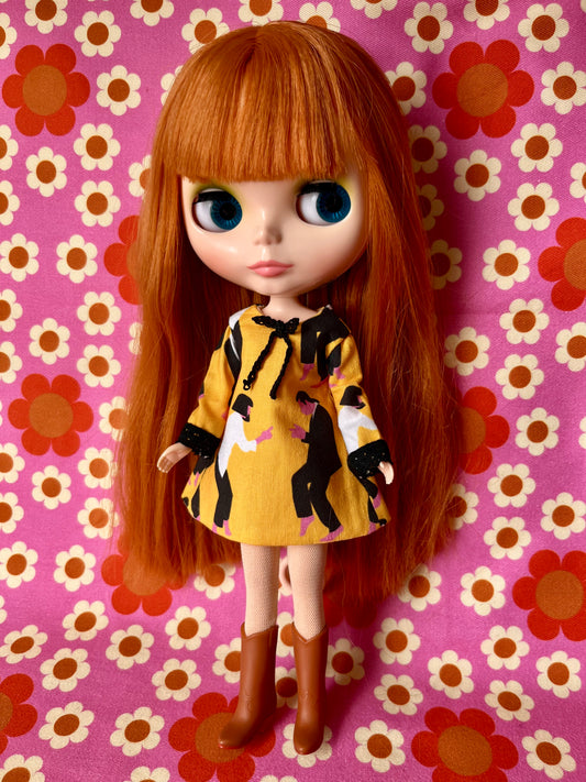 Pulp Fiction Shift dress with Sleeves
