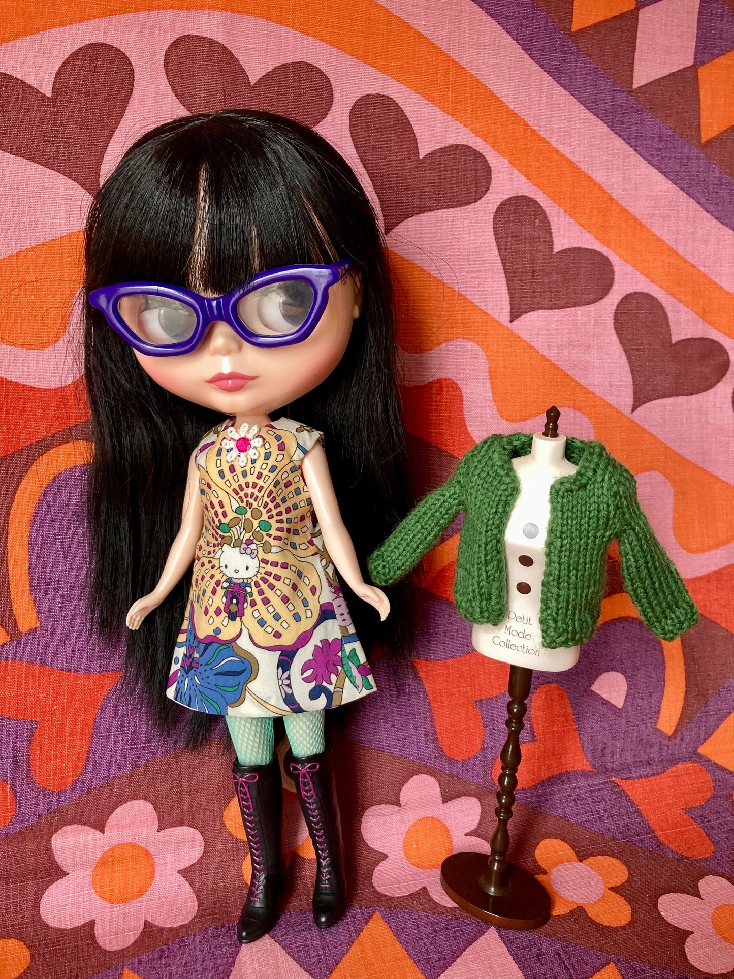 Love Blythe: Hello Kitty Liberty Limited Edition Shift Dress & Cardigan for Blythe Doll