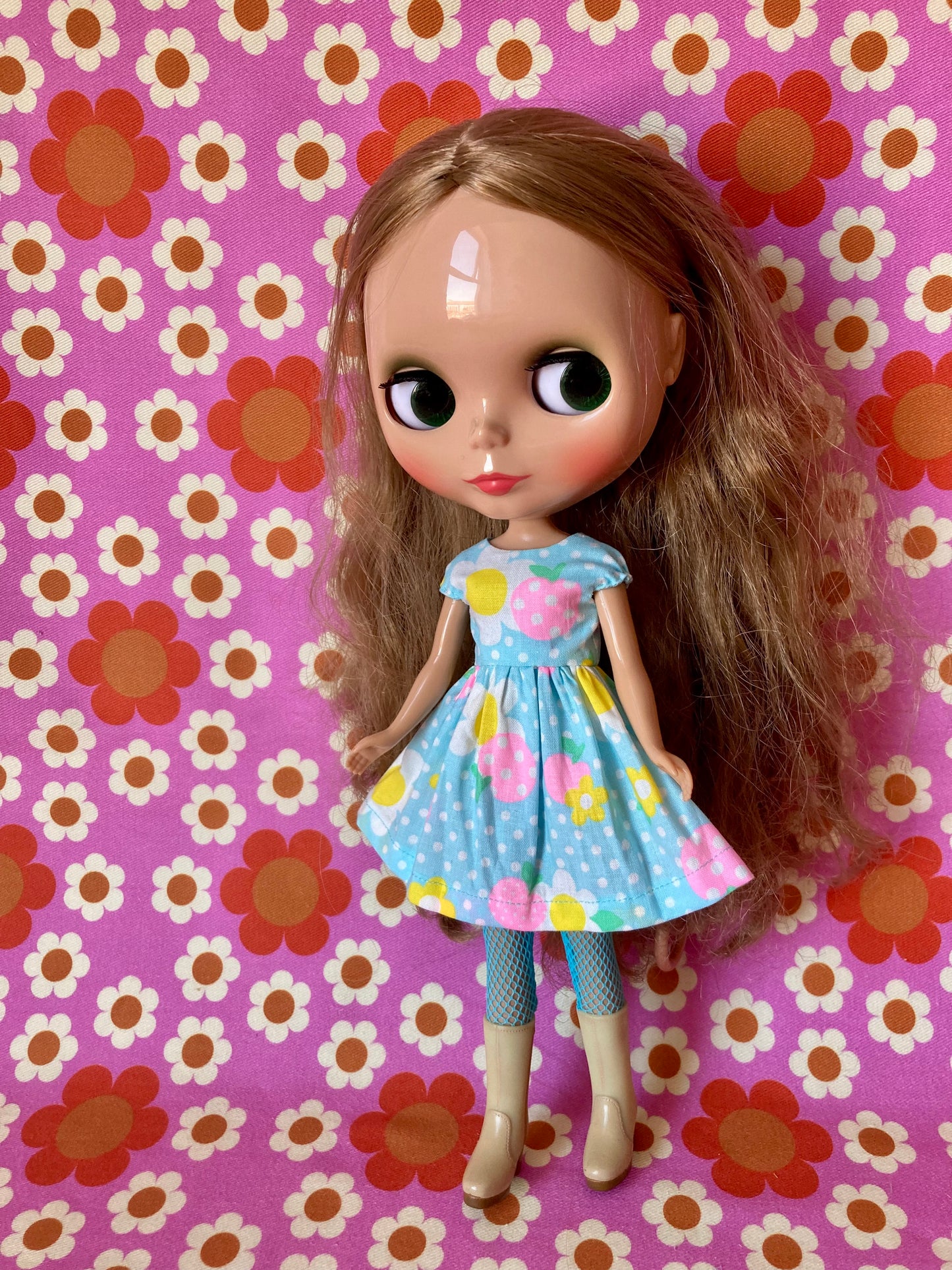 Blue Daisy Cap Sleeve Dress for Blythe Dollar