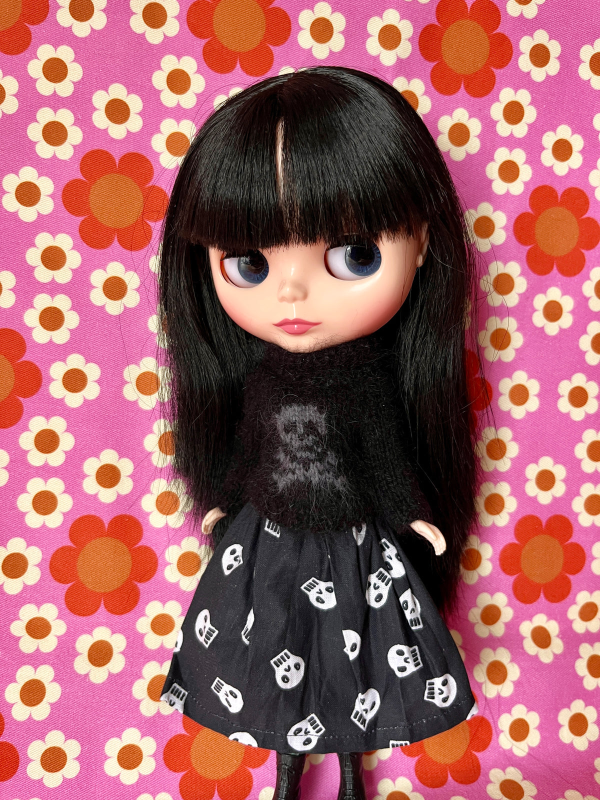 Halloween Fluffy Black Sweater Grey Skull