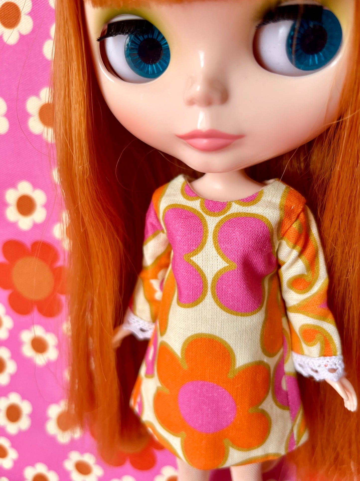 Alice Apple Mod Shift dress with long sleeves OOAK