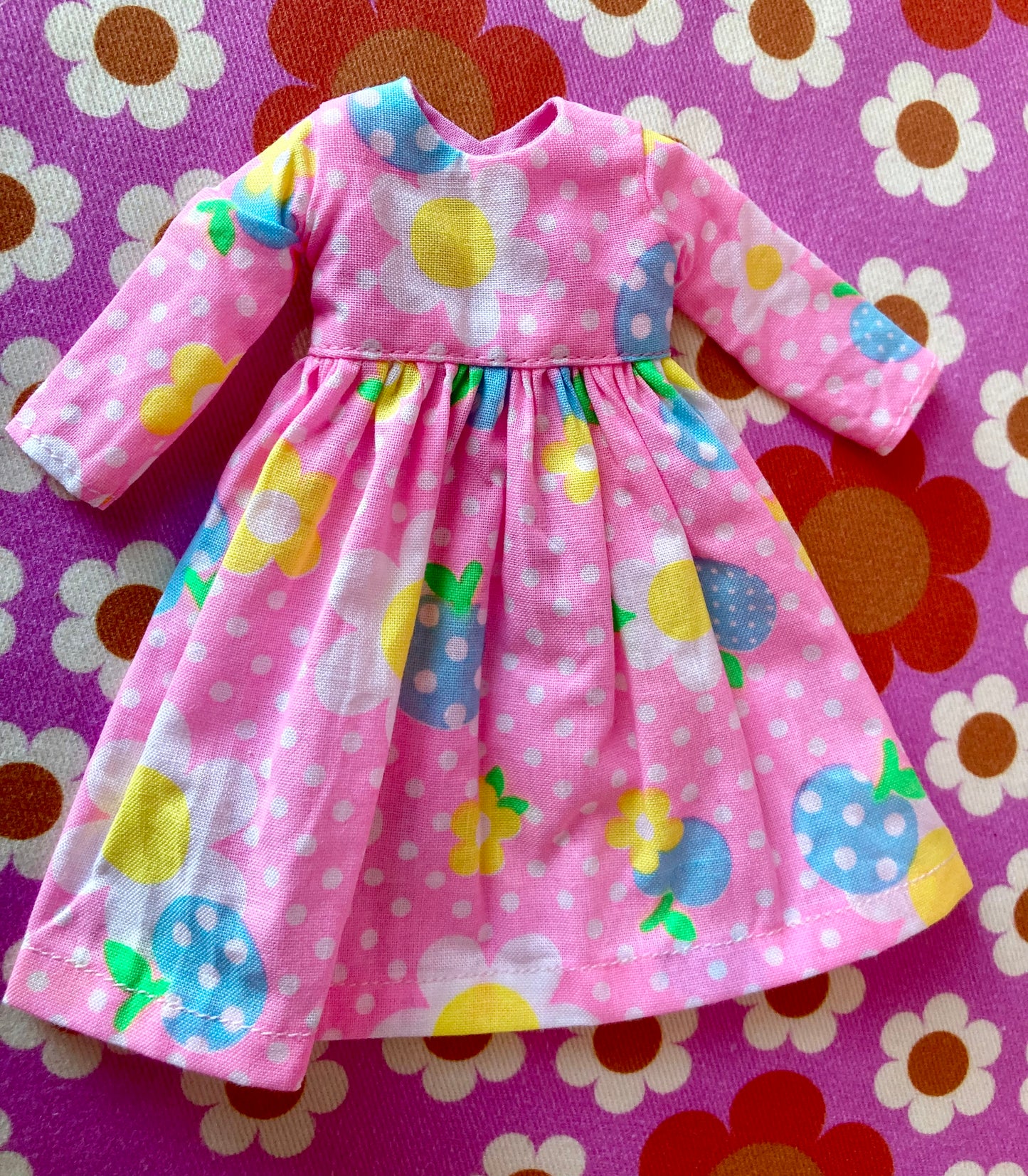 Pink Daisy Long Sleeve Dress for Blythe Dollar