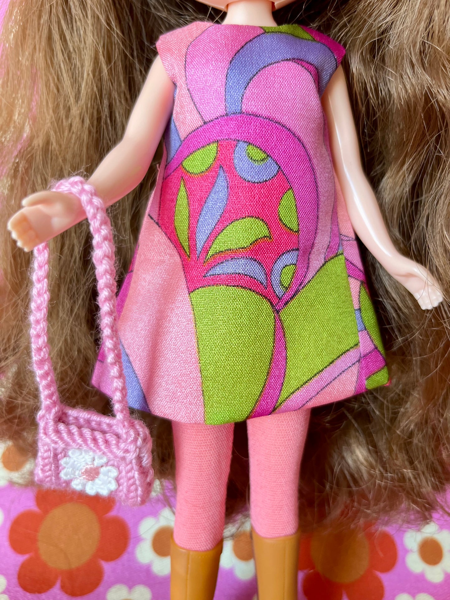 Cilla Mod Sleeveless Shift dress & Bag