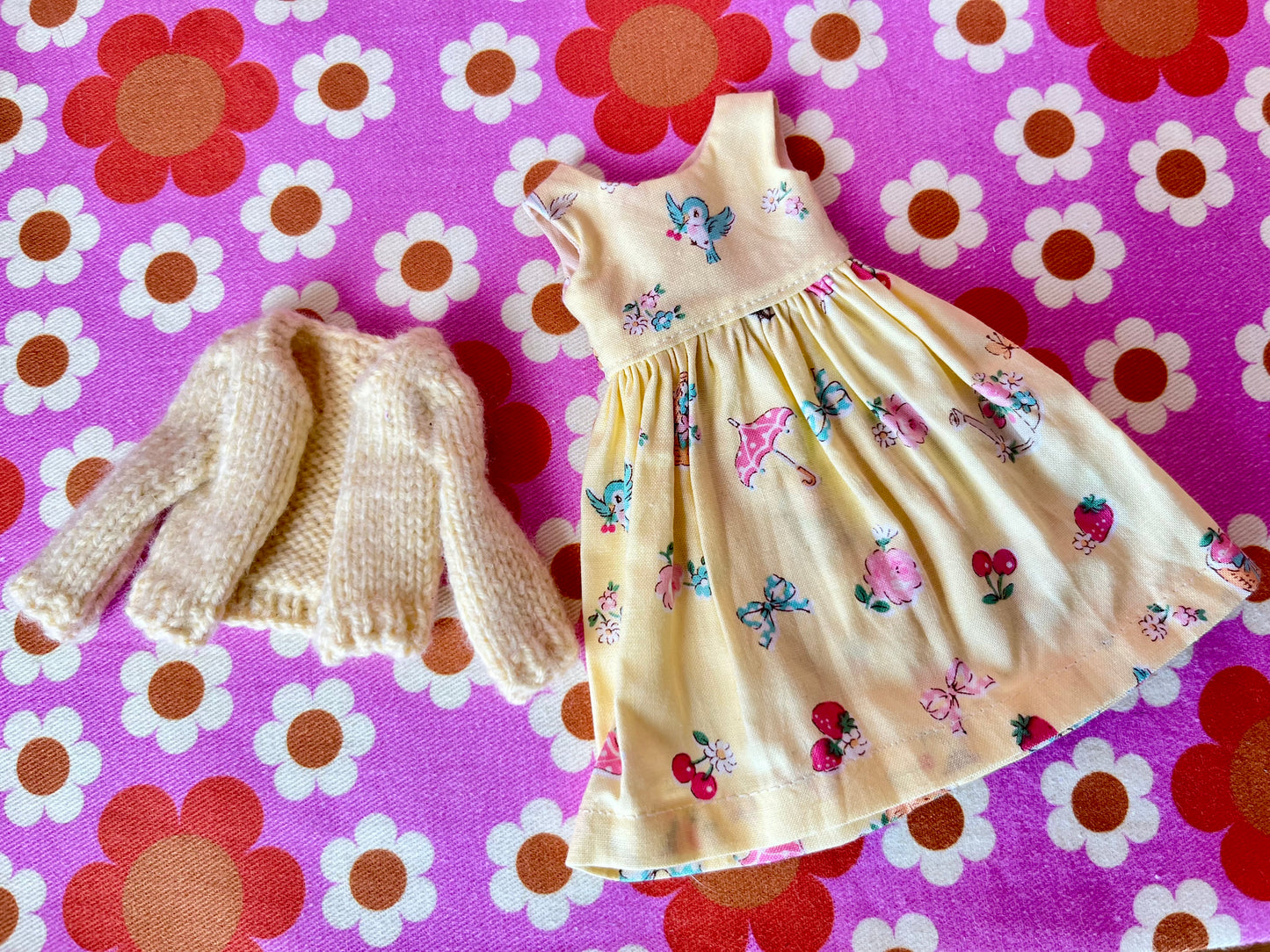 Japanese Print Cap Sleeve Dress & Knitted Cardigan for Blythe Doll