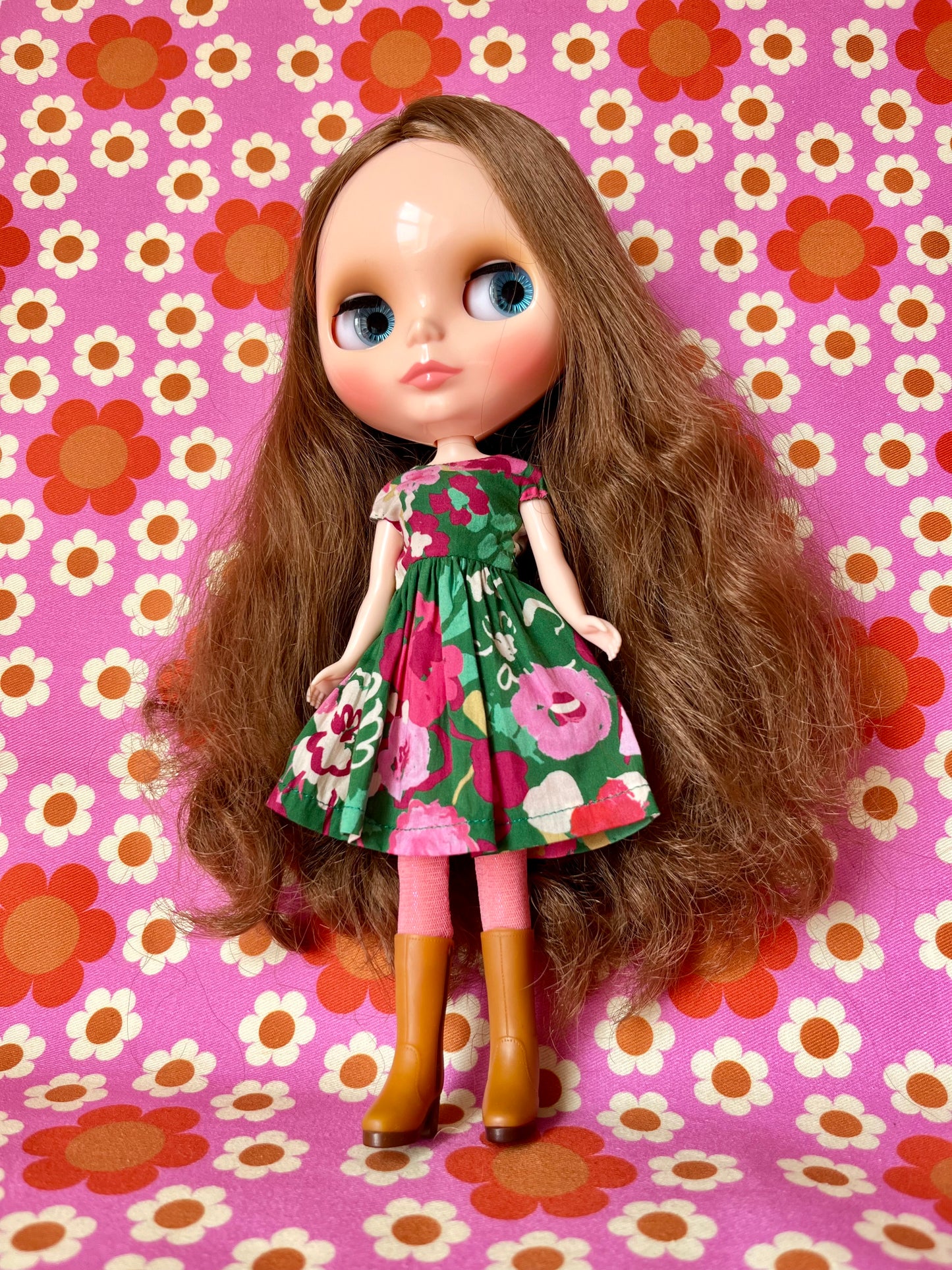 Green Garden Lawn. Summer Cap Sleeve Dress for Blythe Doll