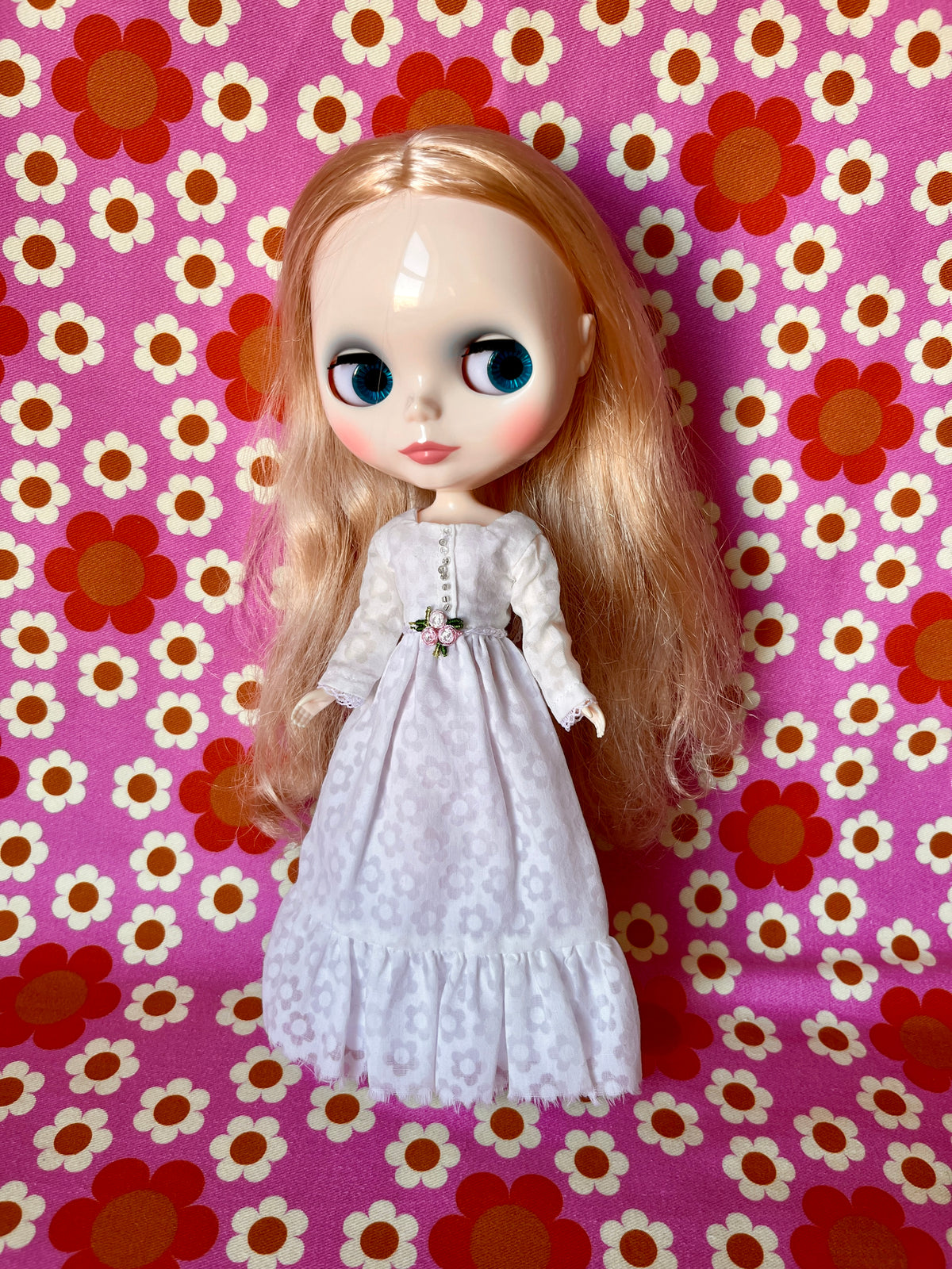 Long White Maypole Dress for Blythe Doll