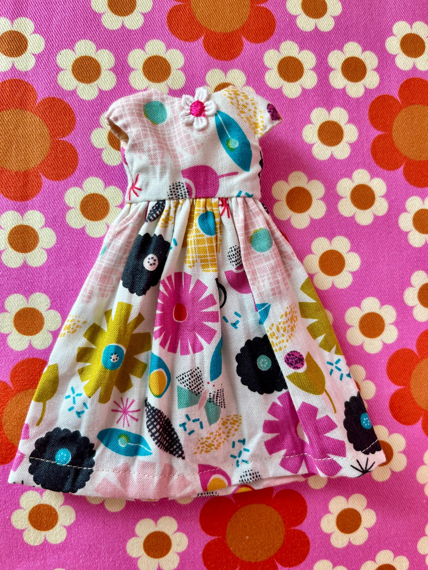 50s Flowers Summer Cap Sleeve Dress for Blythe Doll