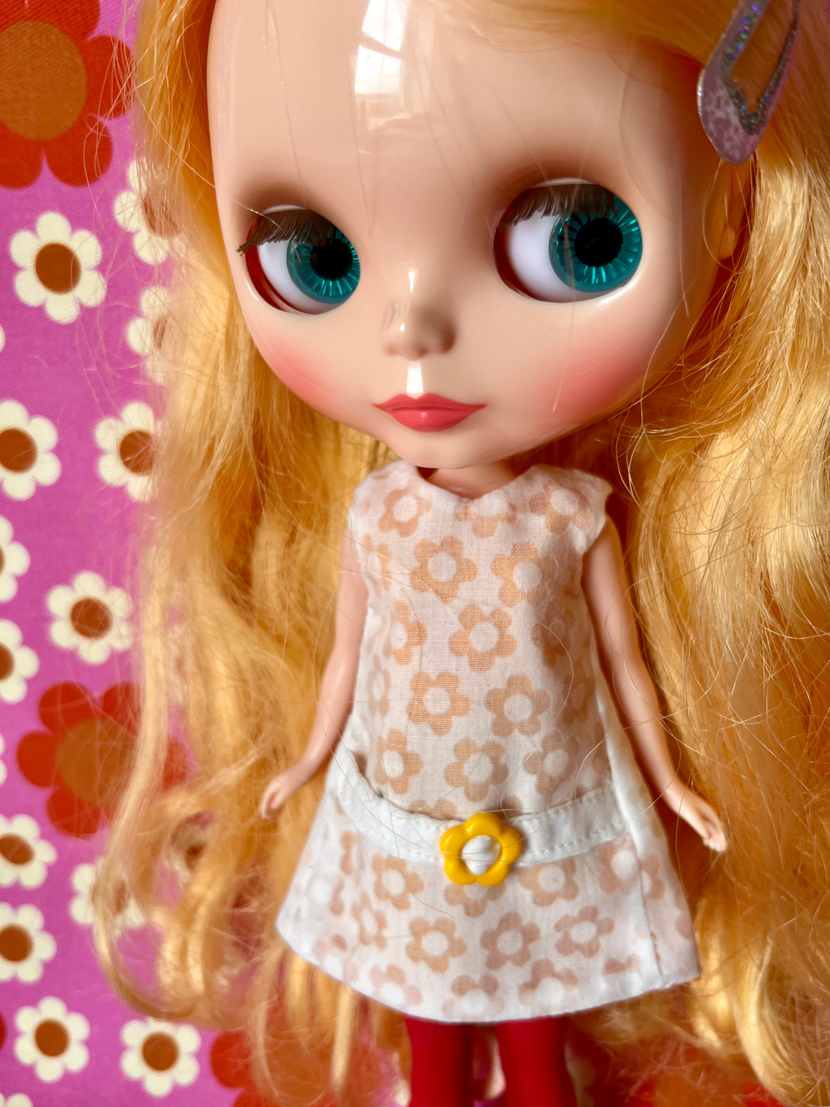 Yellow Daisy Buckle Mod Cilla Shift dress