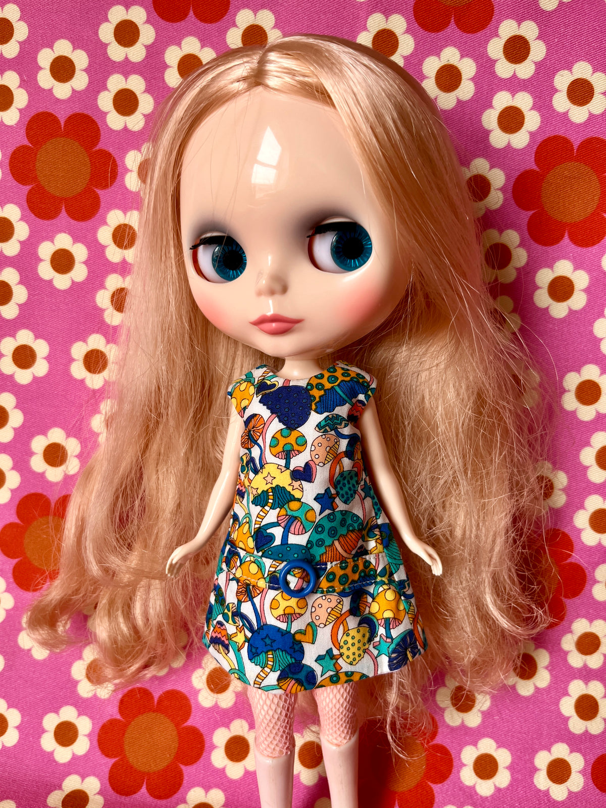 Psychedelic Mushroom Mod Cilla Shift dress