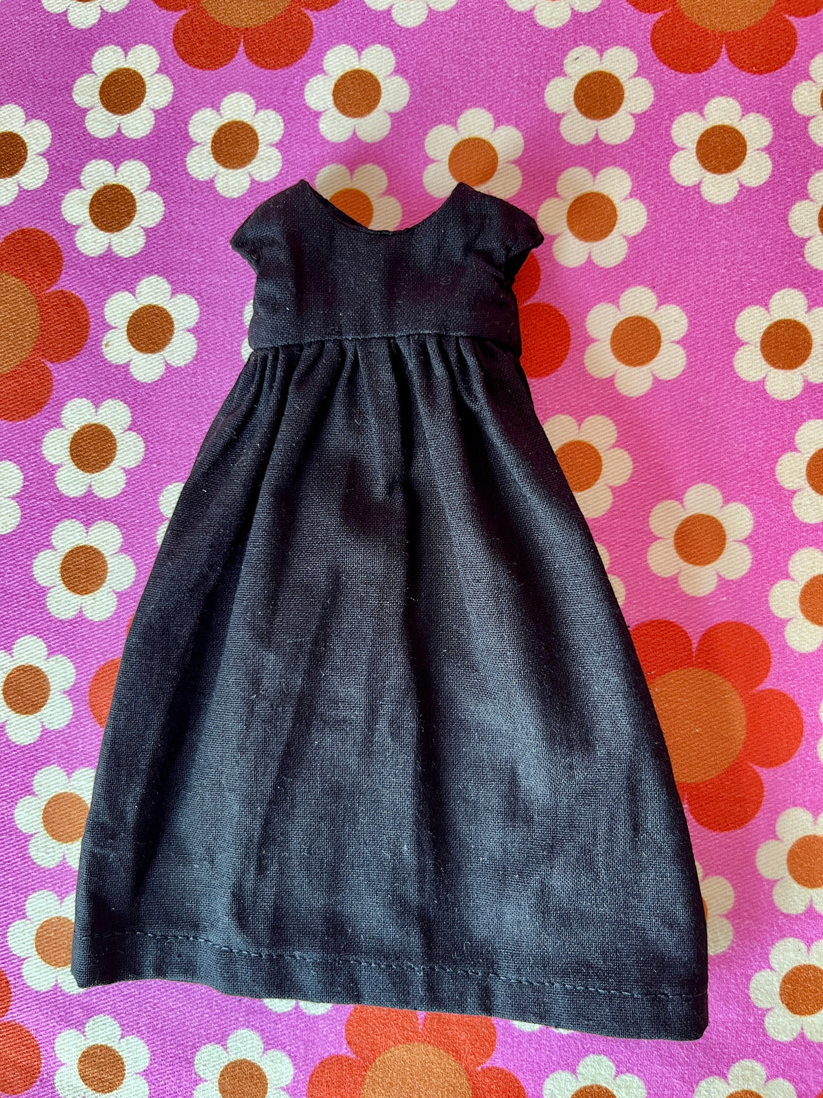 Goth Austen Black Regency Dress for Blythe Doll