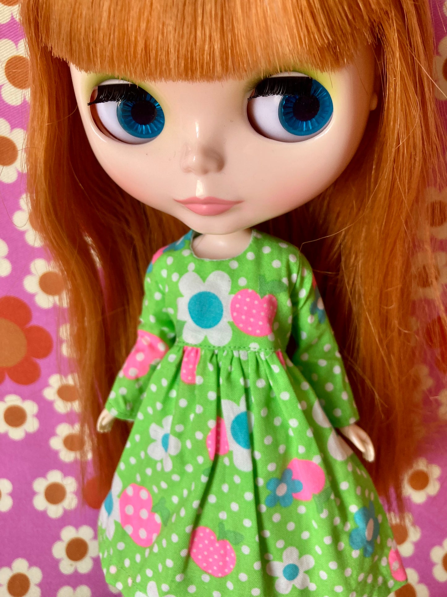 Green Daisy Long Sleeve Dress for Blythe Dollar
