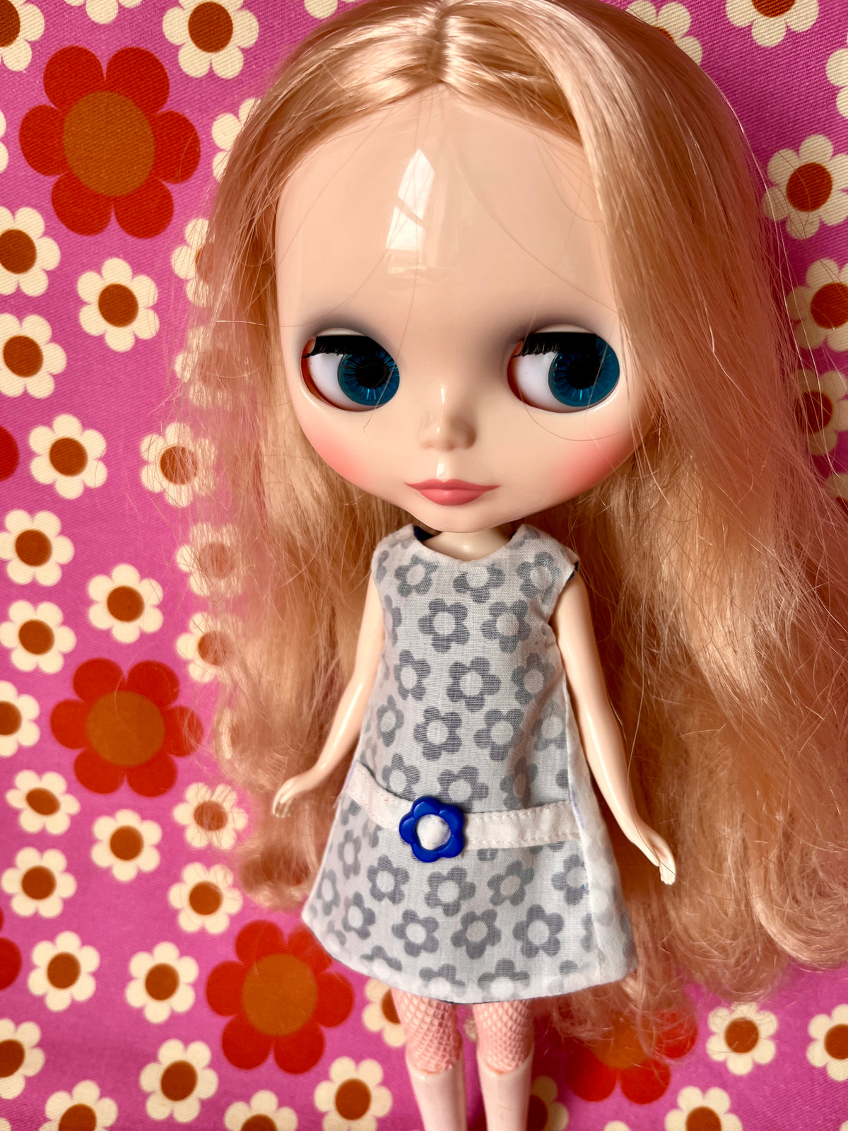 Blue Daisy Buckle Mod Cilla Shift dress