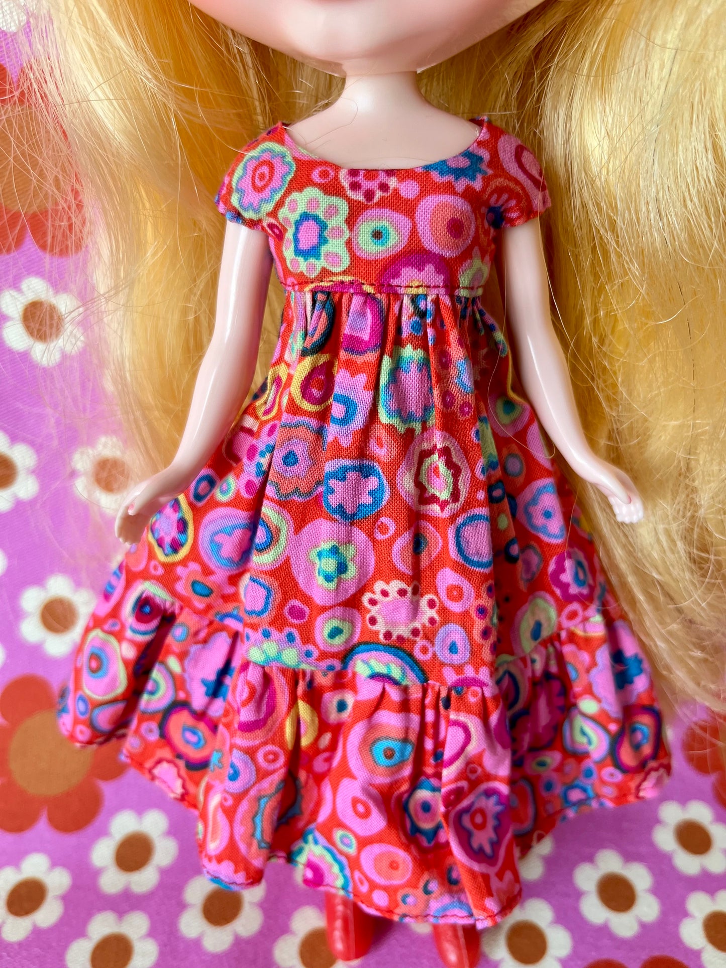 Paperweight  Hippie Red Dress for Blythe Doll