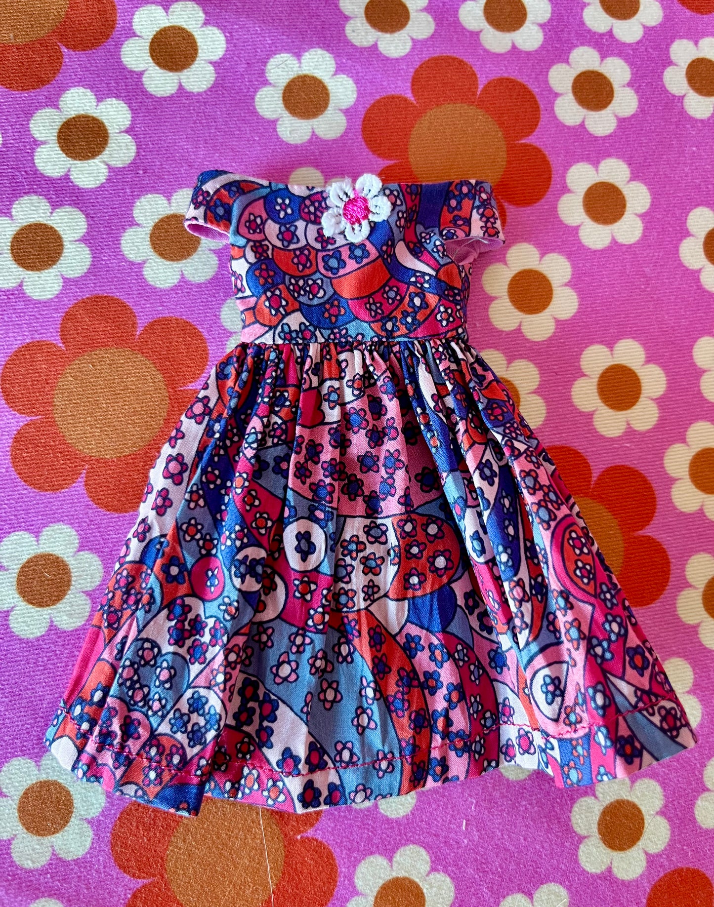 Liberty Off shoulder Sleeve Dress for Blythe Doll